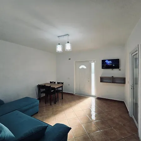 Bleta Appartments דירה Vlorë